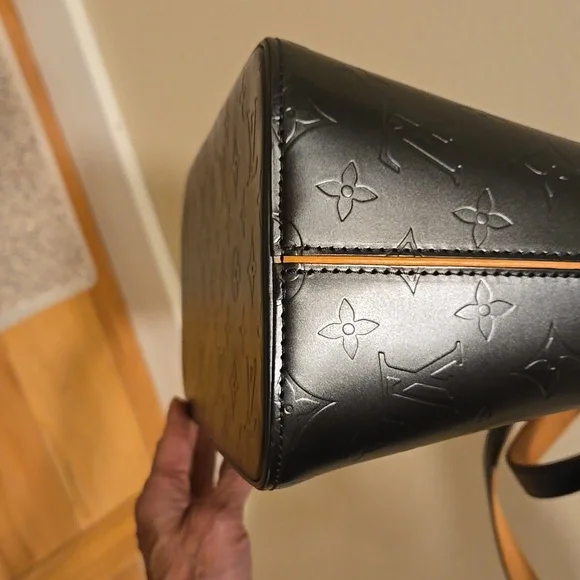 LOUIS VUITTON EMPREINTE Montaigne Noir Tote & Wallet - Picture 9 of 17